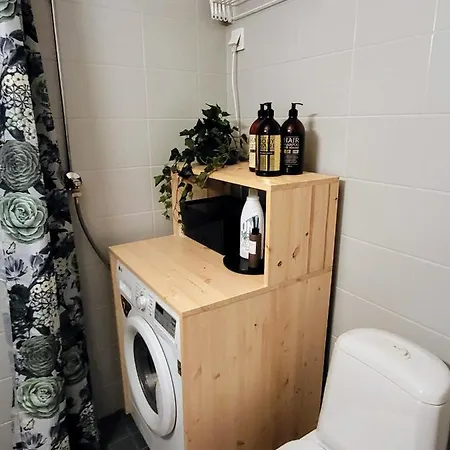 Apartamento Beautiful 2 Bedroom With Free Wifi, Parking & Ac Turku